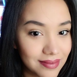 Meet your Posher, Nadia